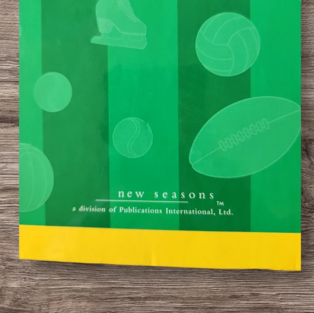 New Seasons Sports Photo Memory Keeper Album for Kids w/pockets